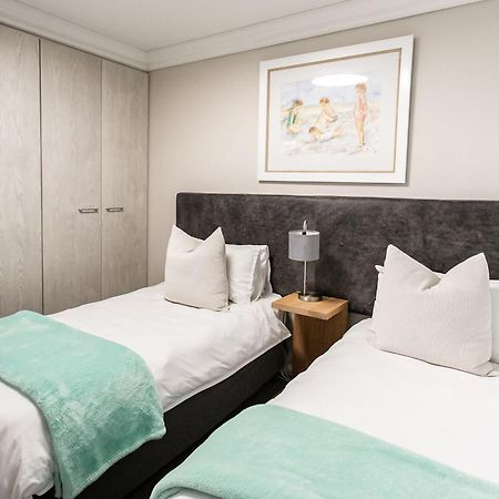 Bayview 104 Apartment Херманус Екстериор снимка